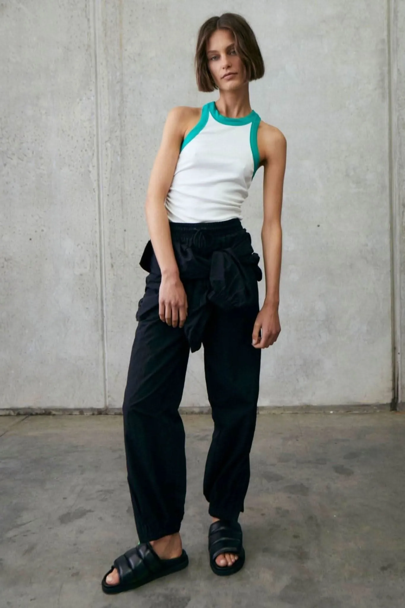 Arlo Rib Tank