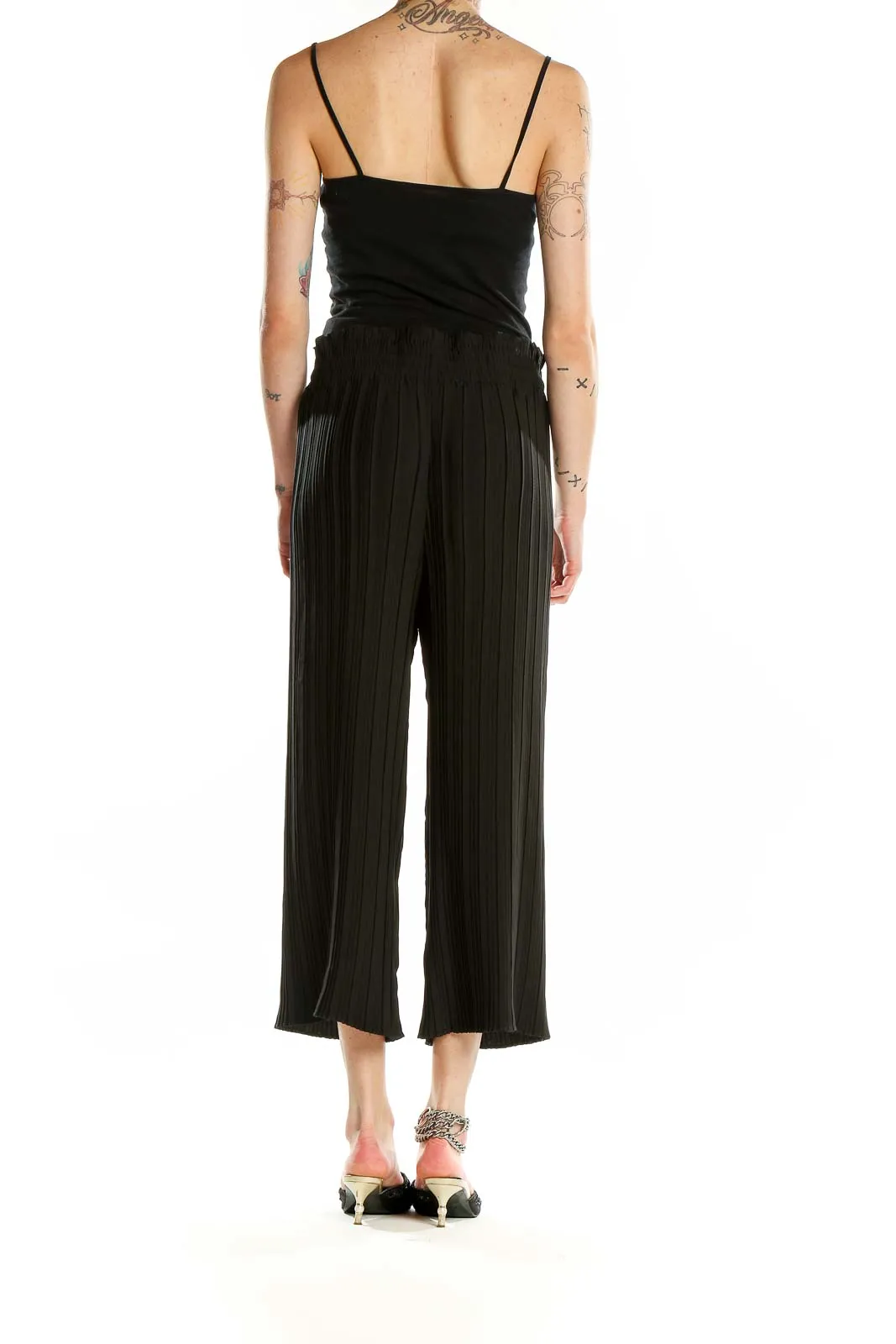 Black Pleated Wide-Leg Cropped Pants